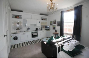Northernhay street quirky apartment